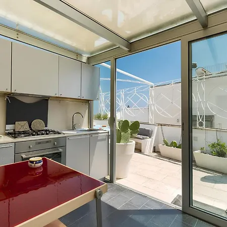 Dimora Storica Torre Matta Elegance, History And Sea Views In The Heart Of Otr *